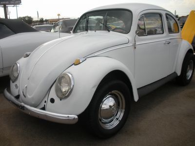 1963 VW Bug Converted to 12 Volt Interior is in Pretty Nice Shape